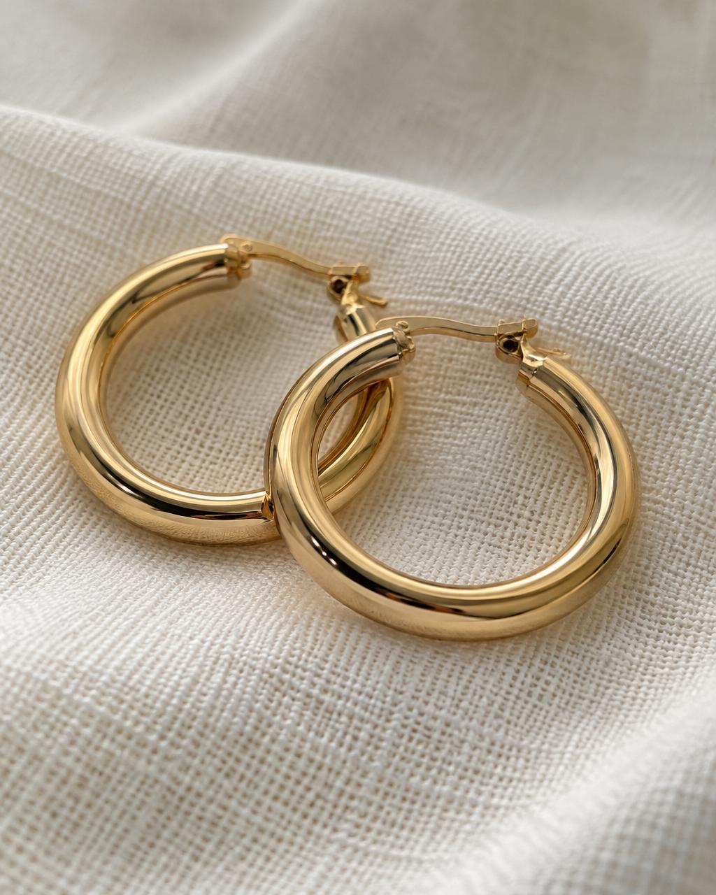 Afra Selection Classic Hoop Earrings